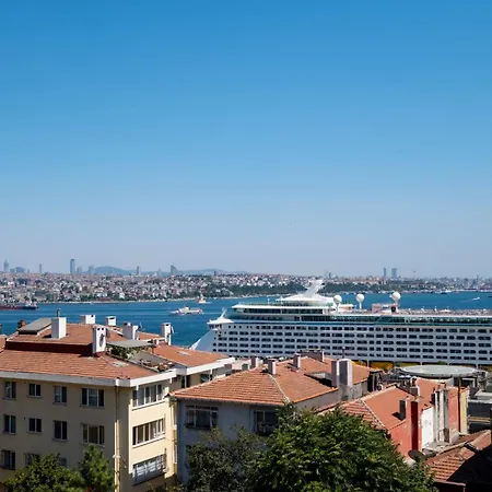 Bosphorus View - Modern With Elevator & Parking