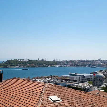 Bosphorus View - Modern With Elevator & Parking Apartment